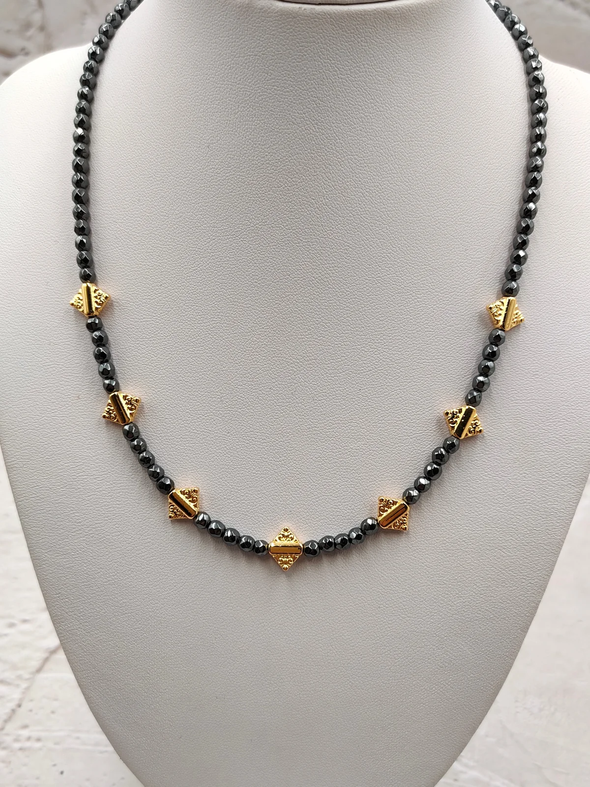 Necklace with Hematite Beads and Gold-Plated Details by Magis Handmade Jewels – view 4
