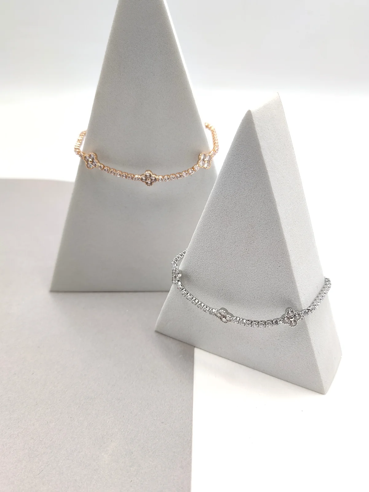 Gold-Plated Bracelet with Rhinestones by Magis Handmade Jewels – view 3