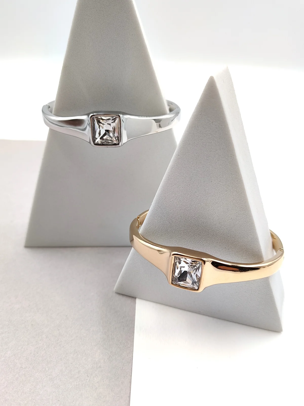 Stainless Steel Bracelet with Crystal by Magis Handmade Jewels – view 3