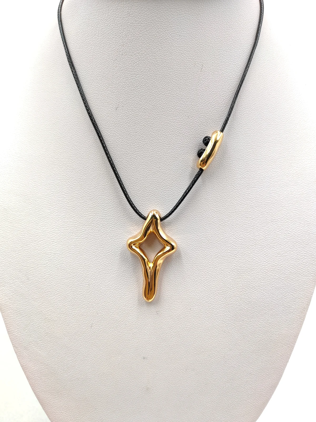 Necklace with Cord and Gold-Plated Star by Magis Handmade Jewels – view 2