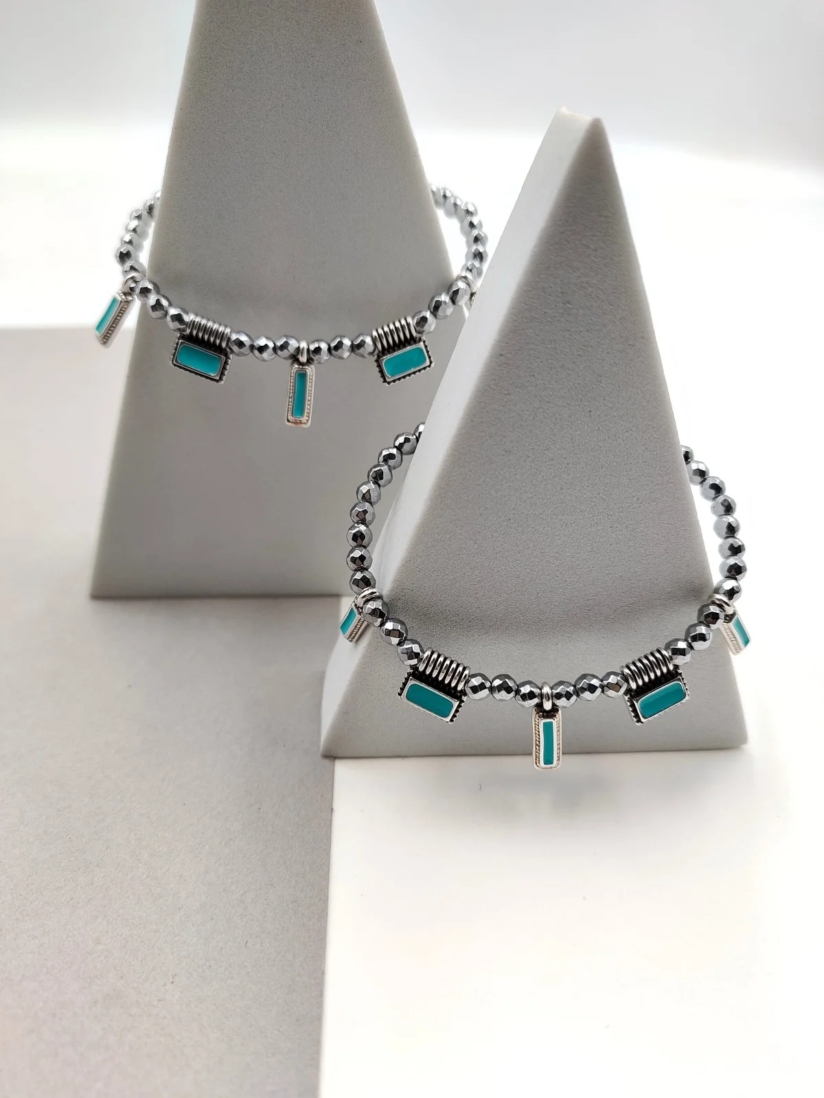 Bracelet with Hematite Beads and Silver-Plated Enamel Details by Magis Handmade Jewels – view 4