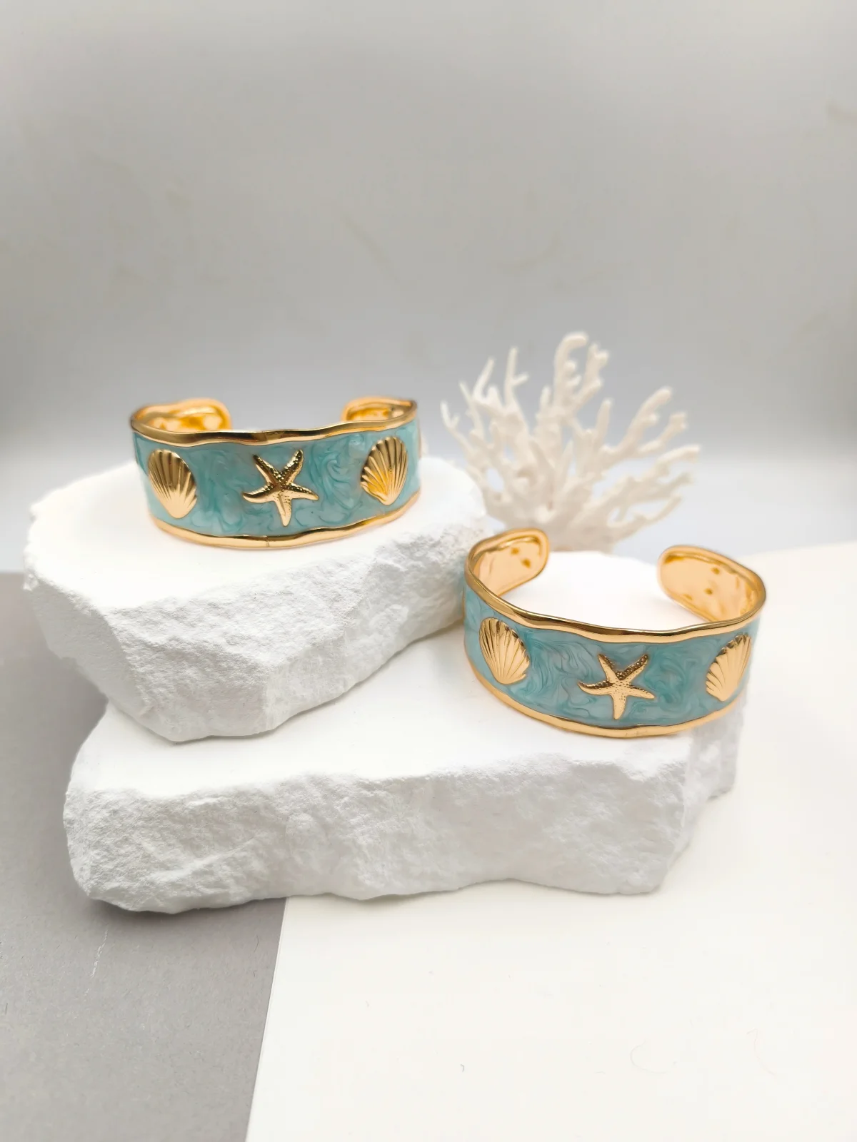 Stainless Steel Bracelet with Enamel and Summer Designs by Magis Handmade Jewels – view 2