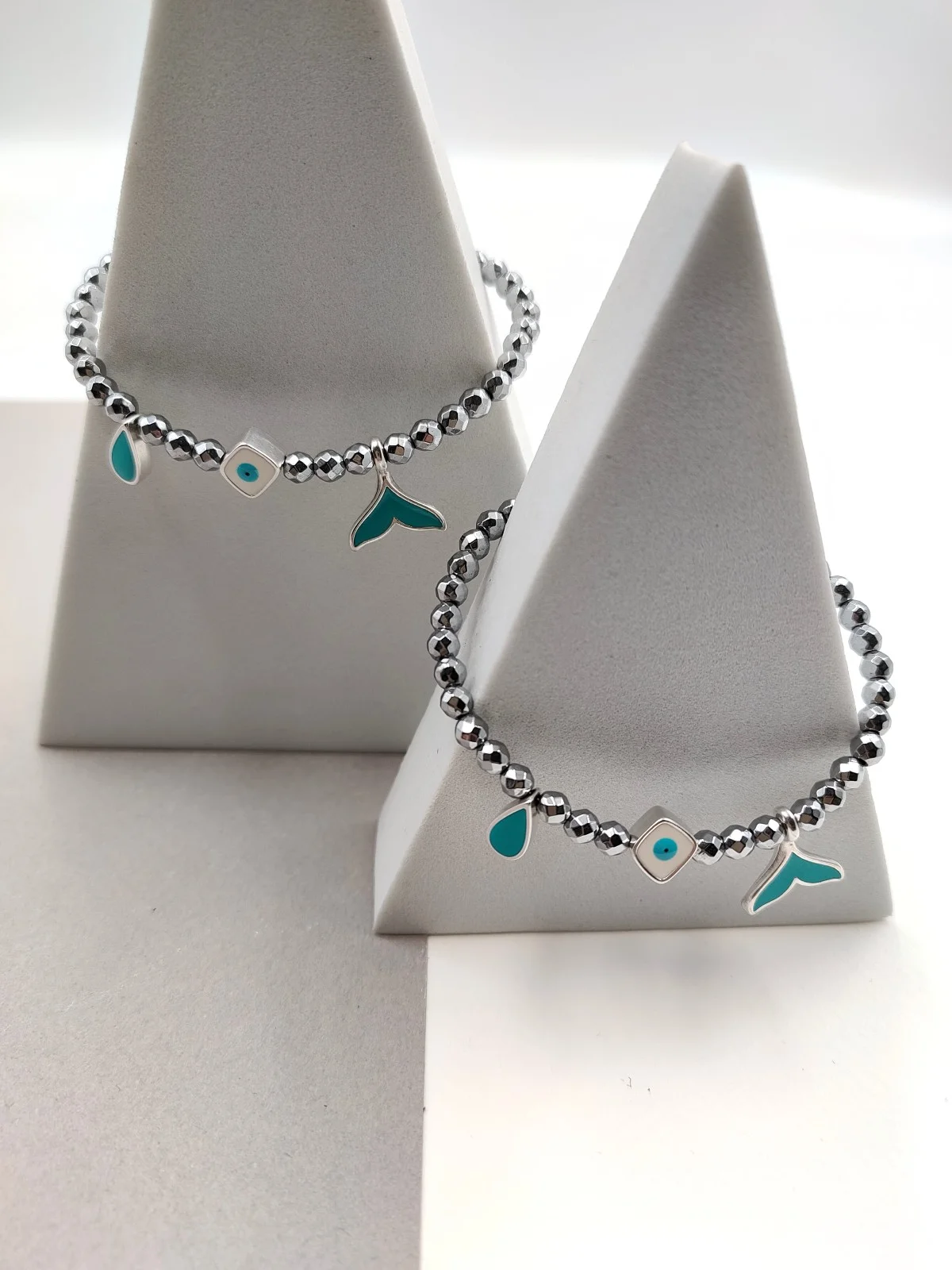 Bracelet with Hematite Beads and Silver-Plated Enamel Details by Magis Handmade Jewels – view 3
