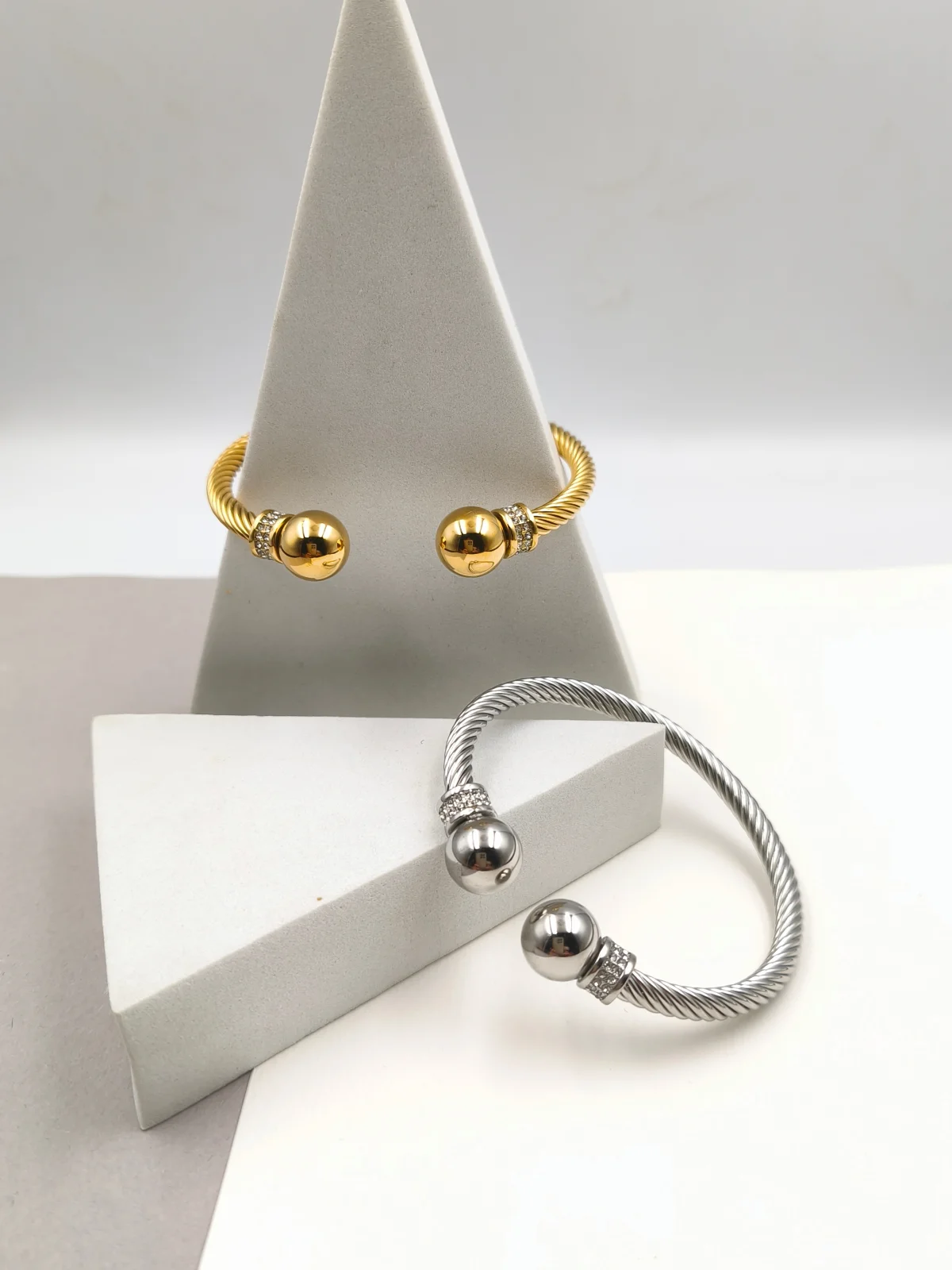Stainless Steel Bracelet with Zircon #783218
