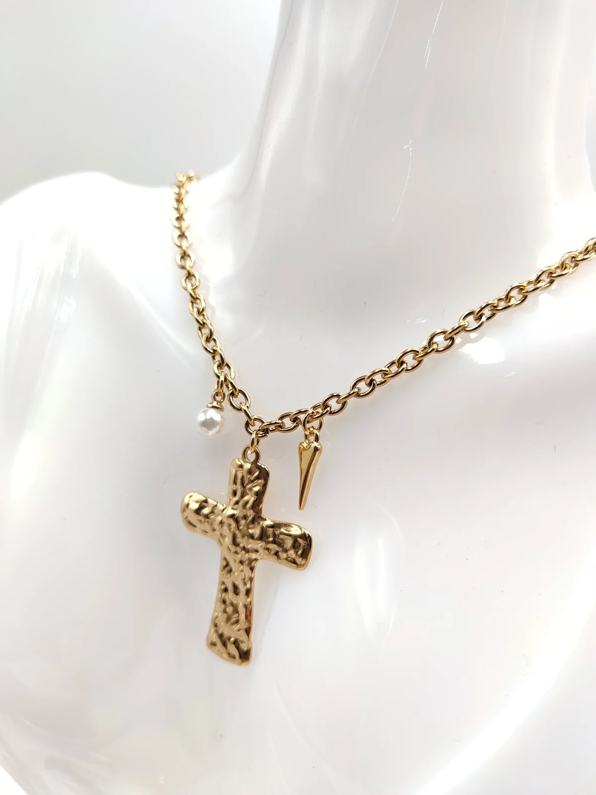 Stainless Steel Necklace with Hammered Cross and Pearl by Magis Handmade Jewels – view 3