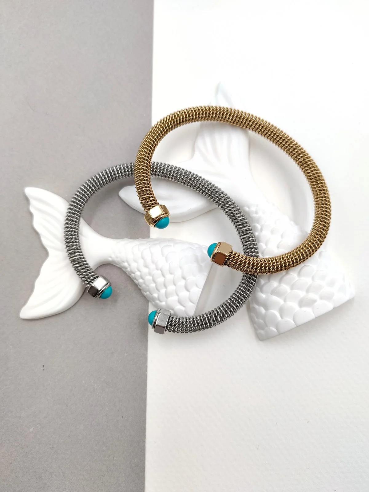 Stainless Steel Embossed Bracelet with Howlite by Magis Handmade Jewels – view 2