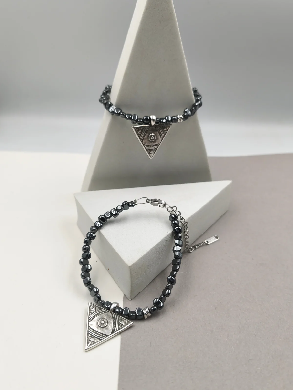 Bracelet with Hematite Beads and Silver-Plated Embossed Motif by Magis Handmade Jewels – view 2