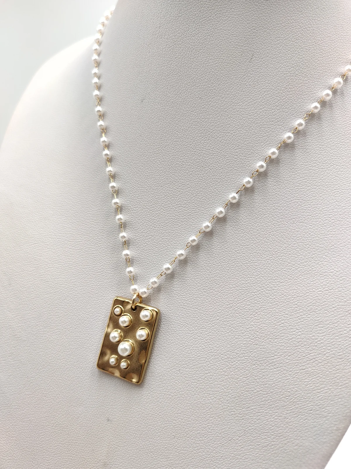 Stainless Steel Necklace with Pearls by Magis Handmade Jewels – view 3