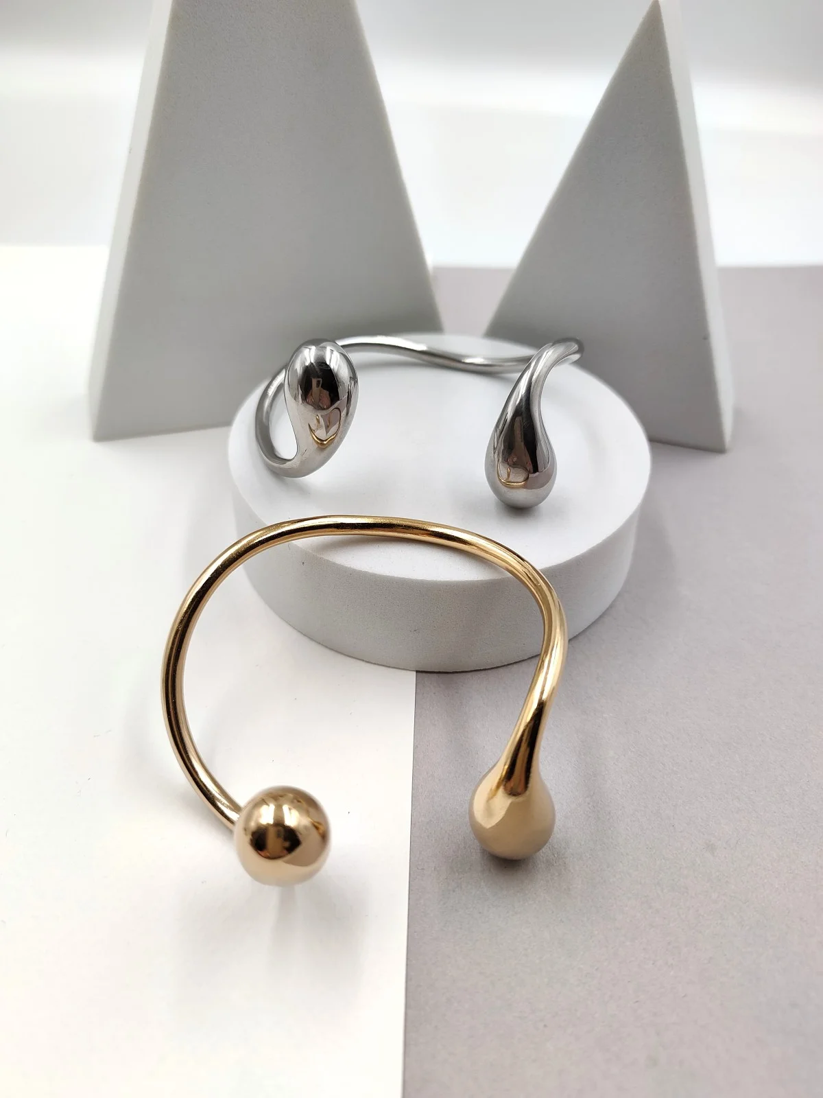 Stainless Steel Bracelet with Drops by Magis Handmade Jewels – view 2
