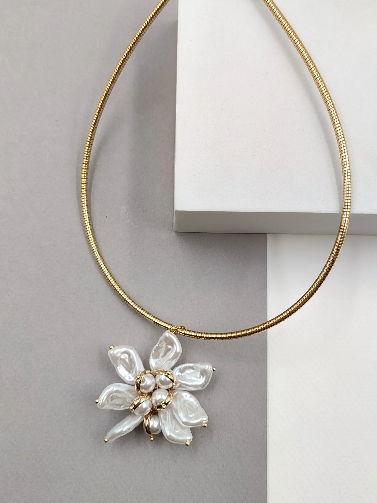 Stainless Steel Necklace with Acrylic Pearl Flower by Magis Handmade Jewels – view 4