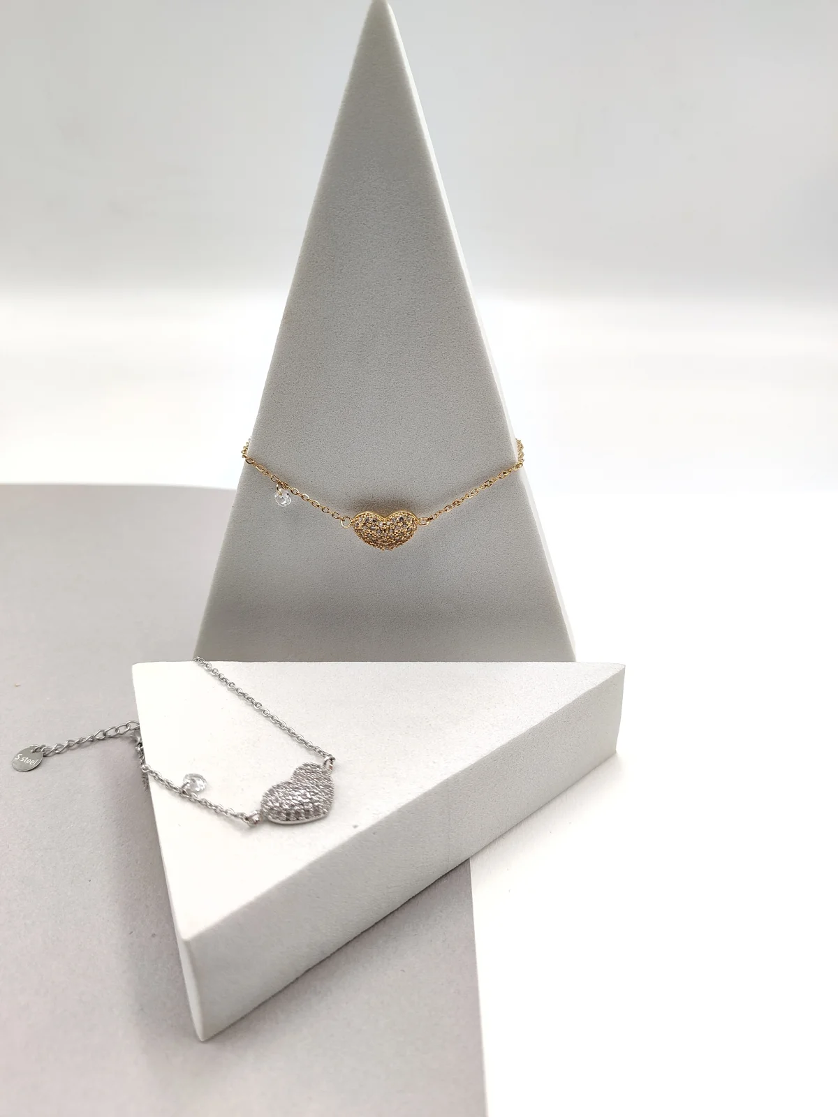 Stainless Steel Bracelet with Heart and Zircon #742982