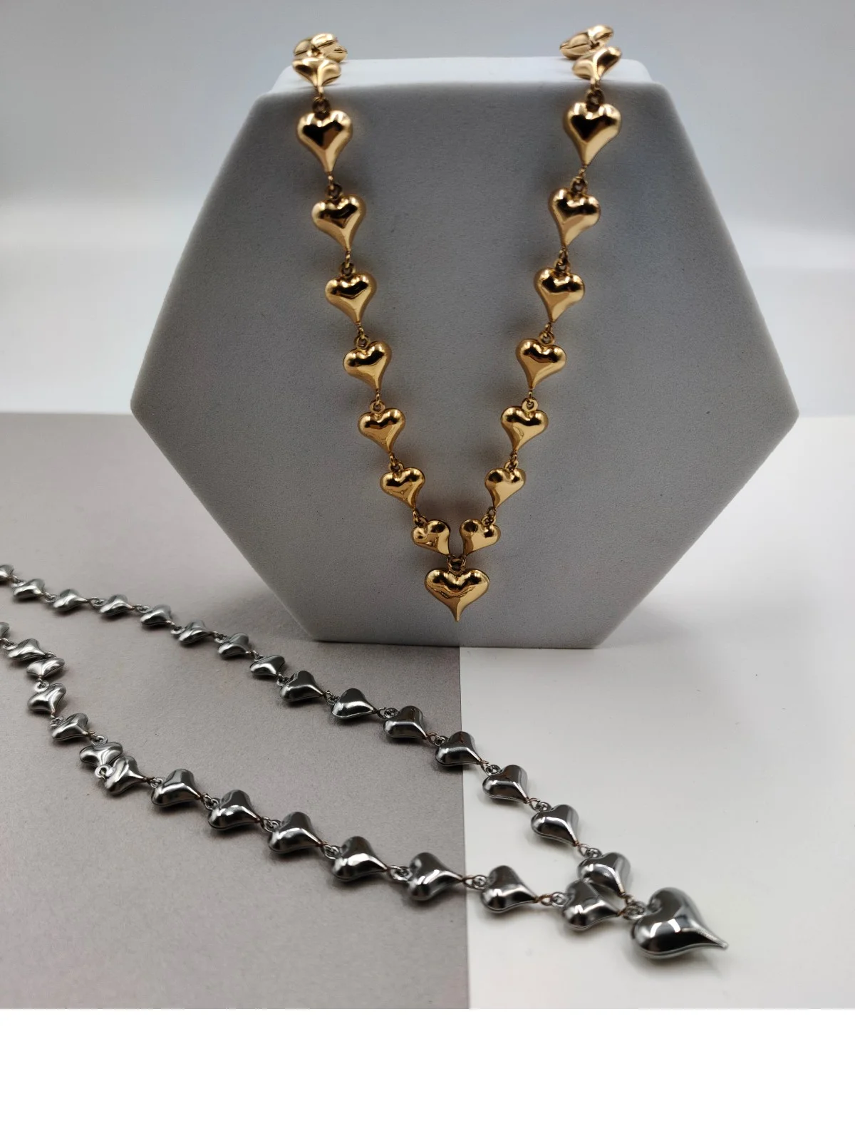 Stainless Steel Necklace with Hearts #861602