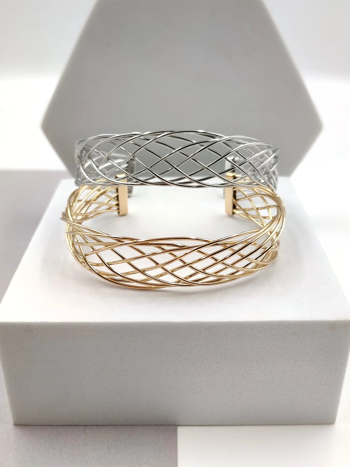 Stainless Steel Bracelet with Weave by Magis Handmade Jewels – view 2