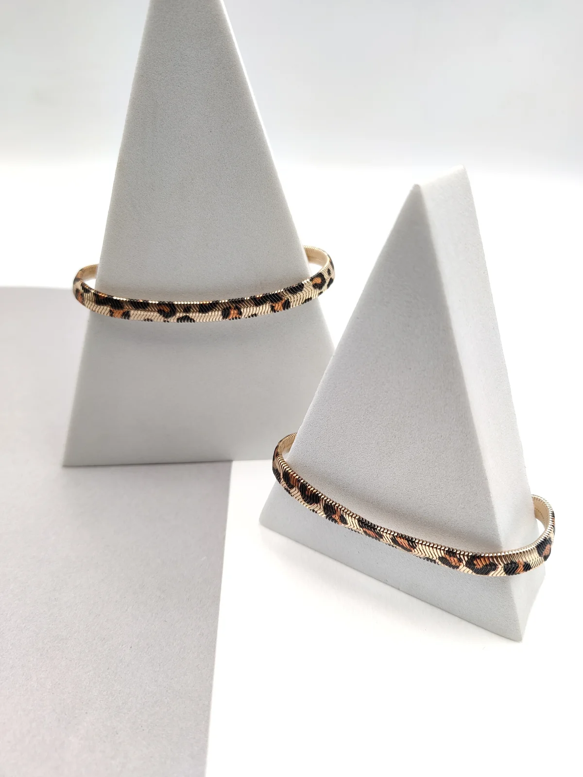 Gold-Plated Chain Bracelet with Animal Print Snake by Magis Handmade Jewels – view 2