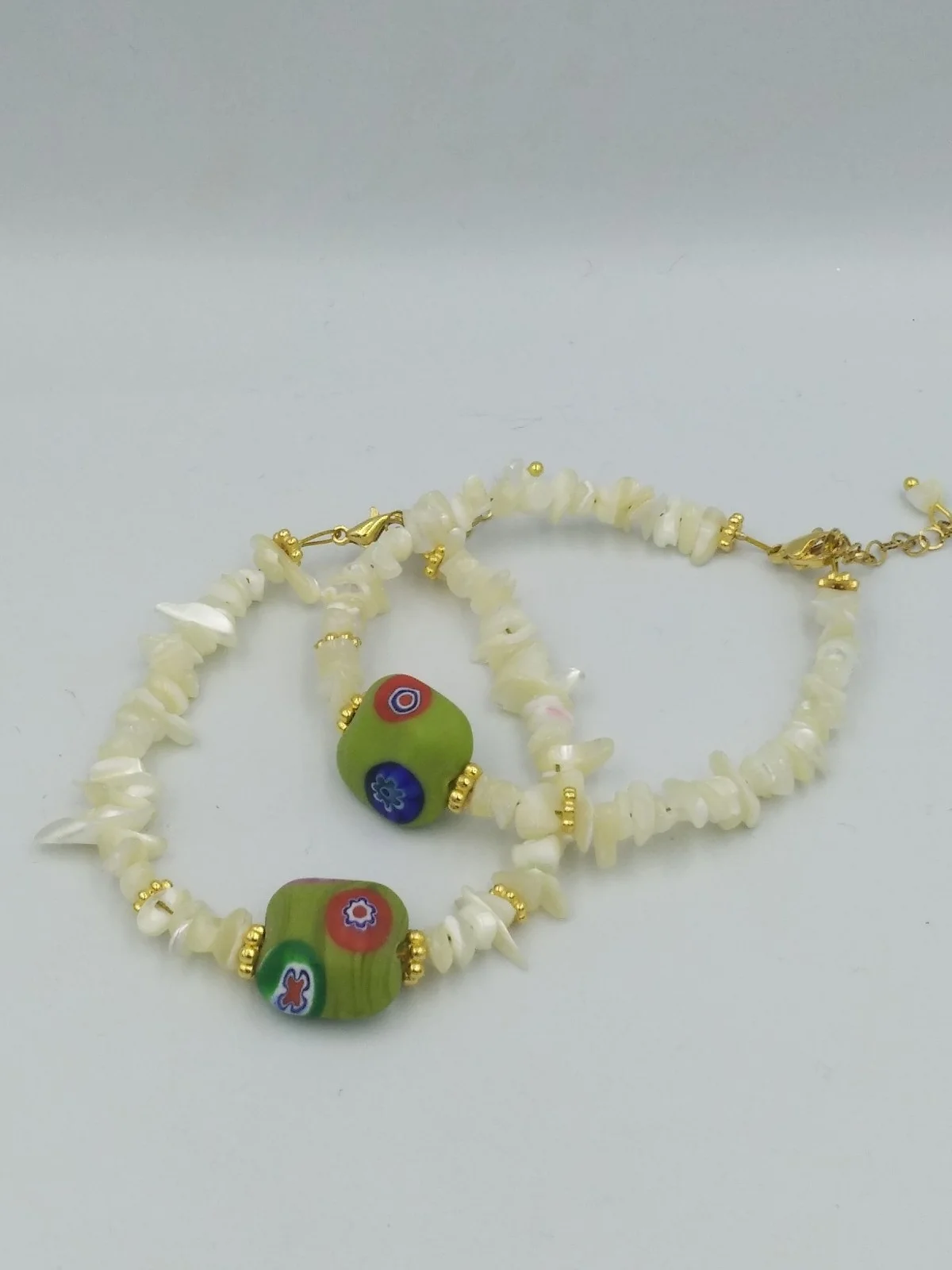 Bracelet with Mother-of-Pearl Beads by Magis Handmade Jewels – view 2