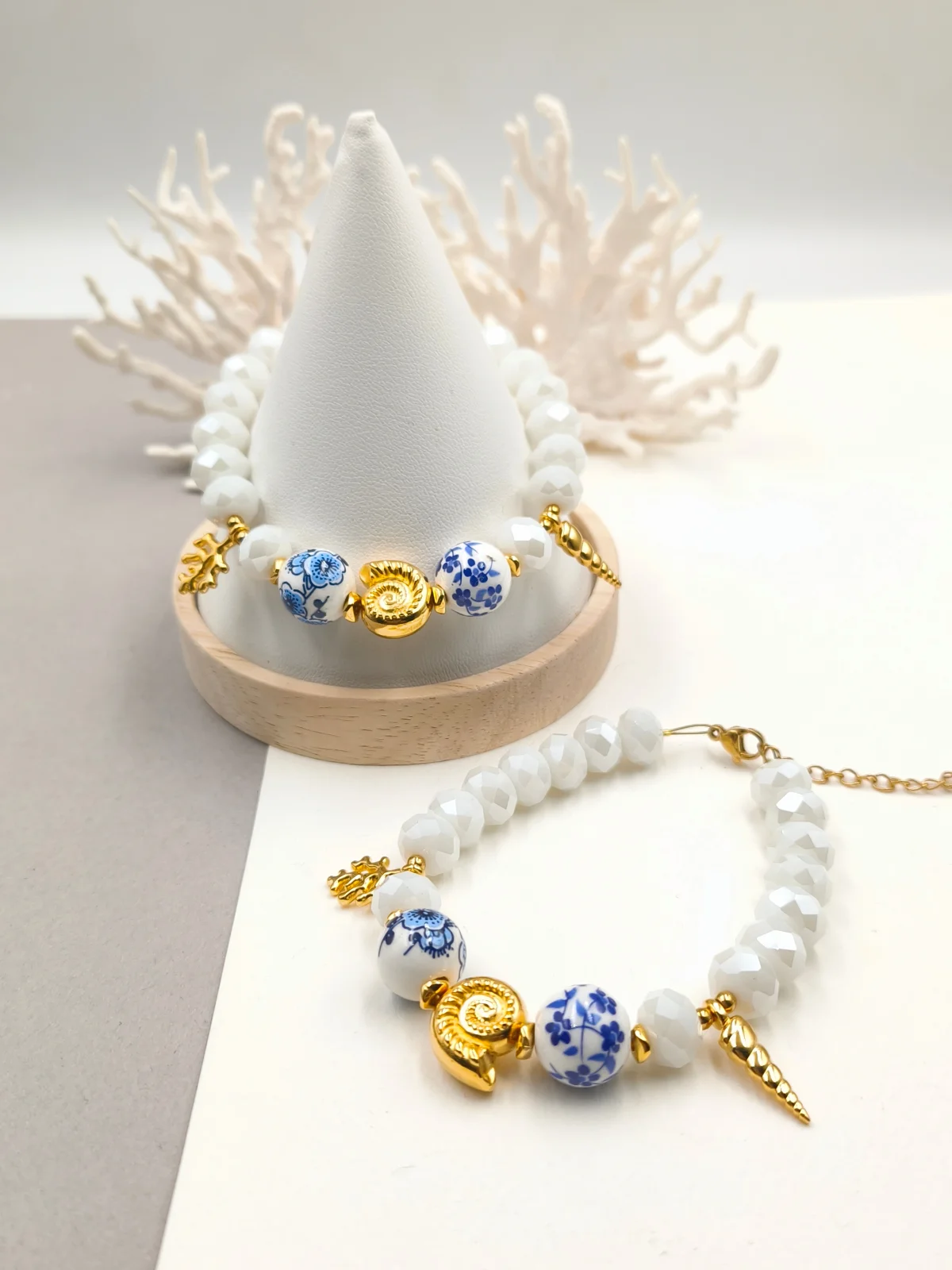 Bracelet with Crystals and Ceramic Beads by Magis Handmade Jewels – view 2