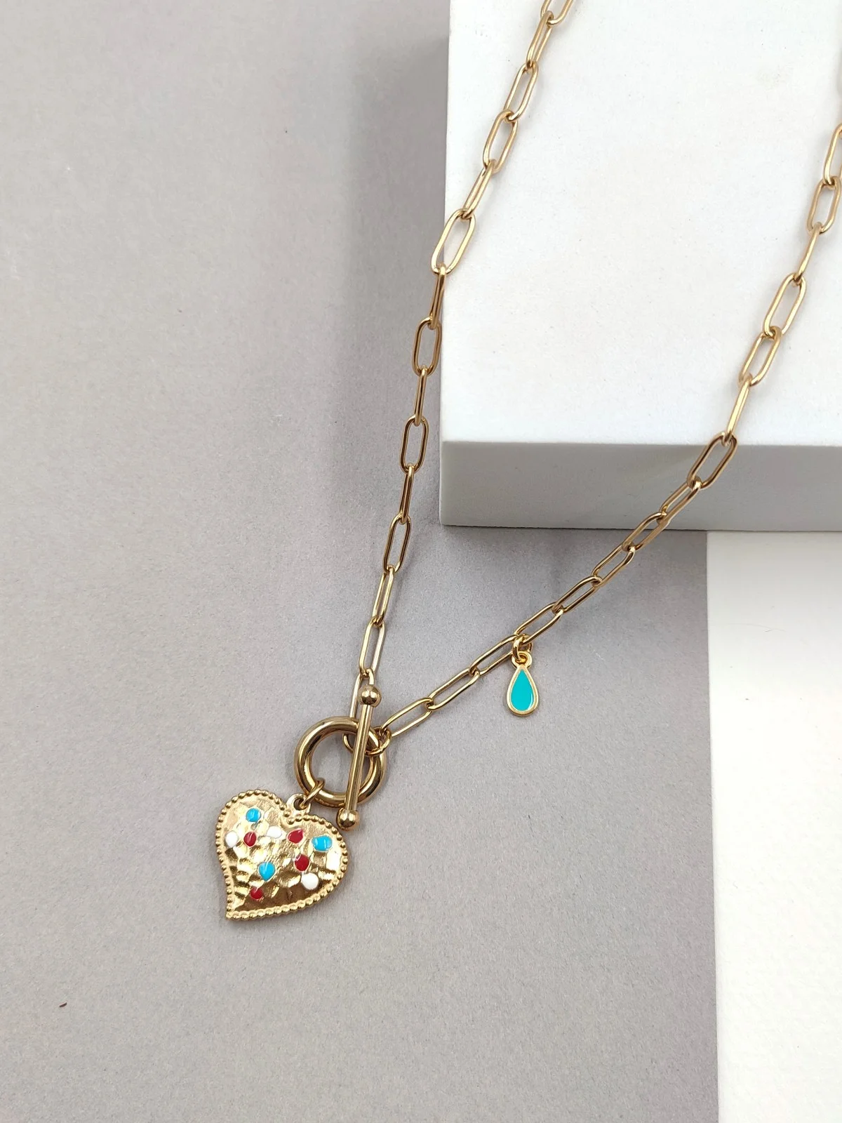 Stainless Steel Necklace with Heart and Enamel by Magis Handmade Jewels – view 3