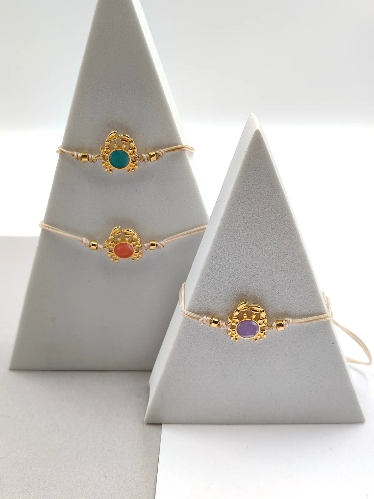 Bracelet with Cord and Gold-Plated Enamel Little Crab #400929
