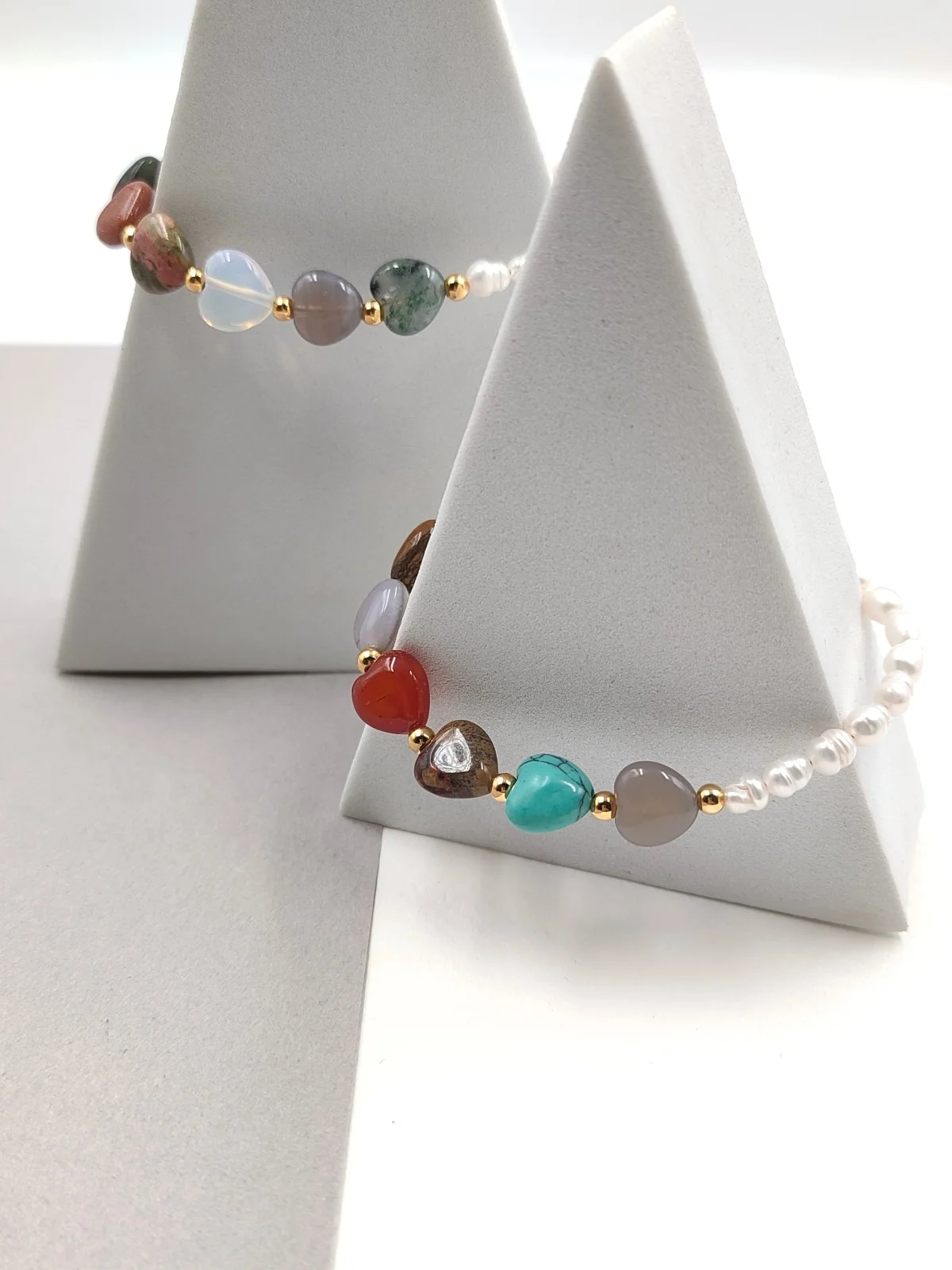Bracelet with Pearls and Hearts by Magis Handmade Jewels – view 3