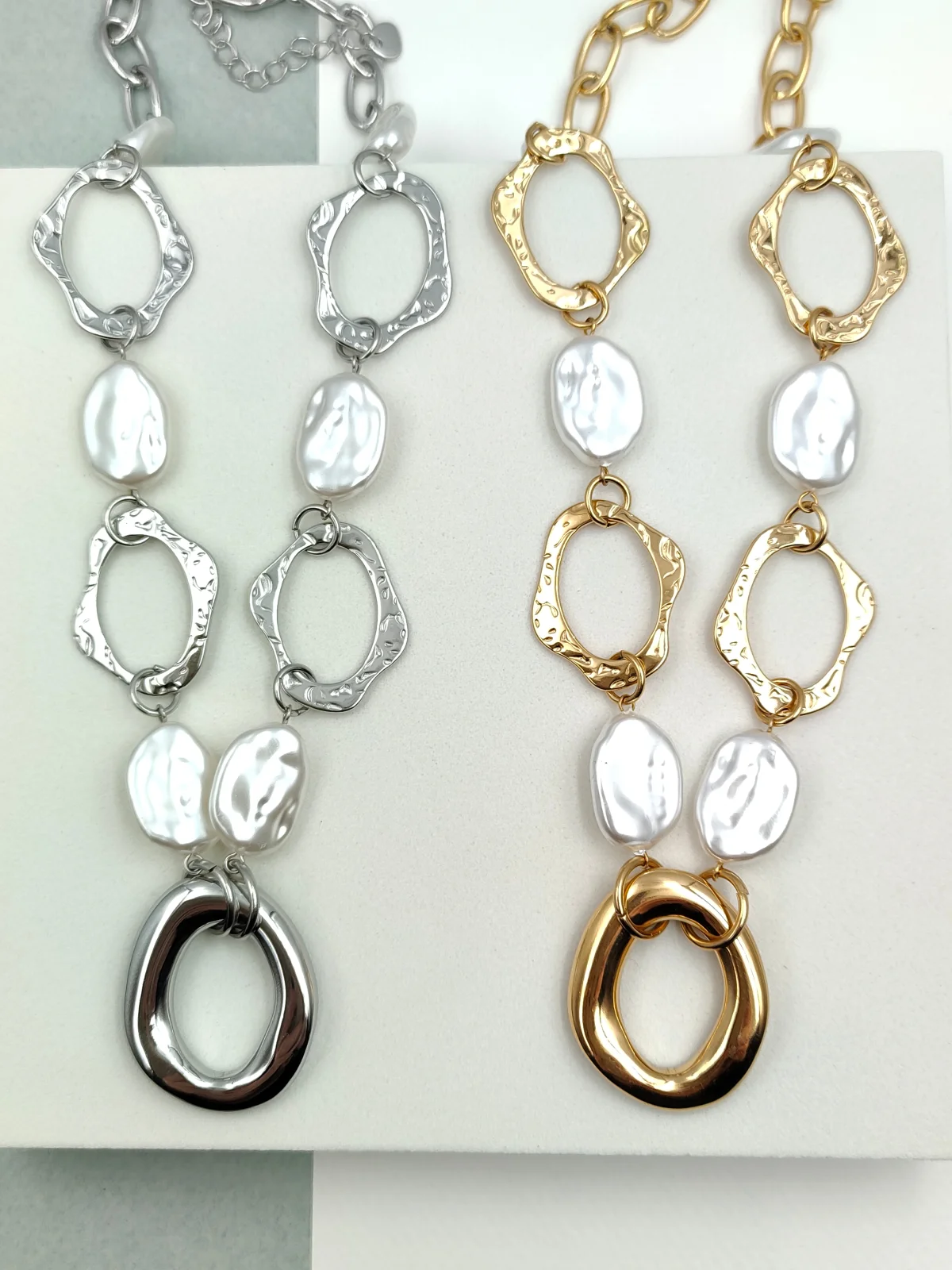 Stainless Steel Necklace with Hammered Hoops and Acrylic Pearls by Magis Handmade Jewels – view 2