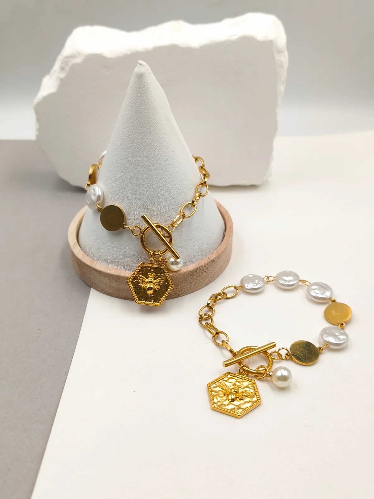 Stainless Steel Bracelet with Acrylic Pearls and Gold-Plated Details by Magis Handmade Jewels – view 2