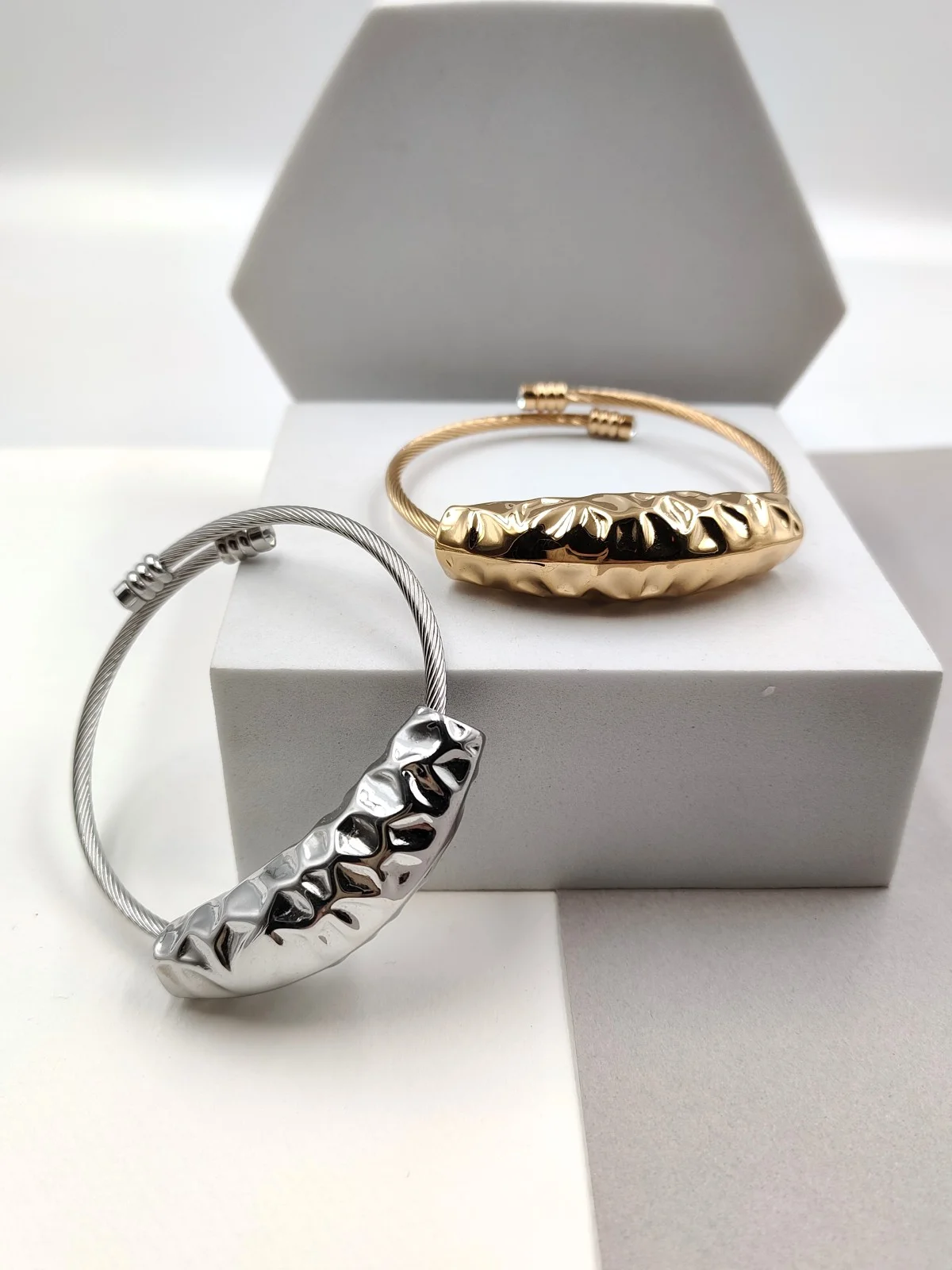 Stainless Steel Bracelet with Hammered Bar and Zircon by Magis Handmade Jewels – view 2