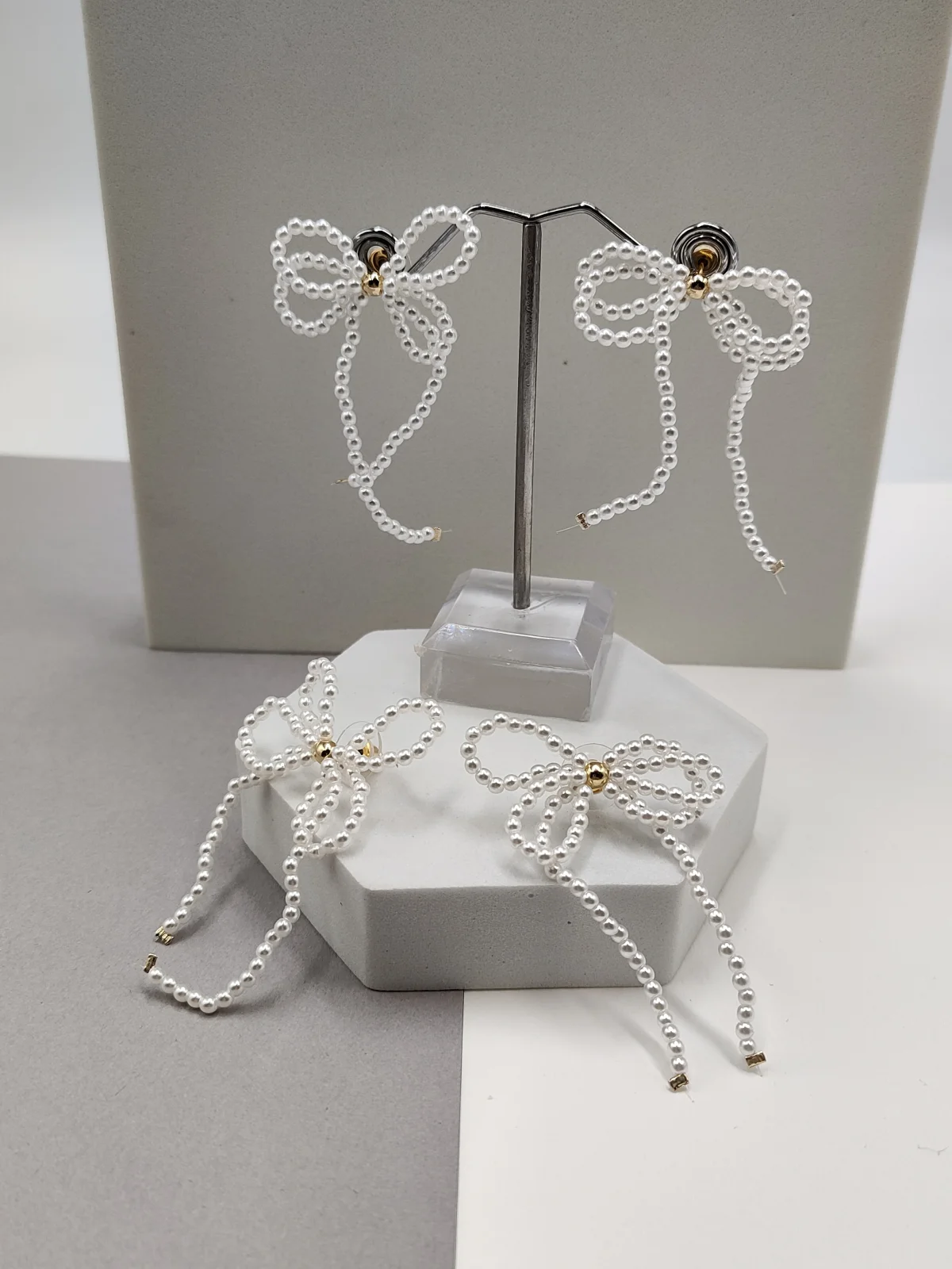 Bow Earrings with Beads #552738