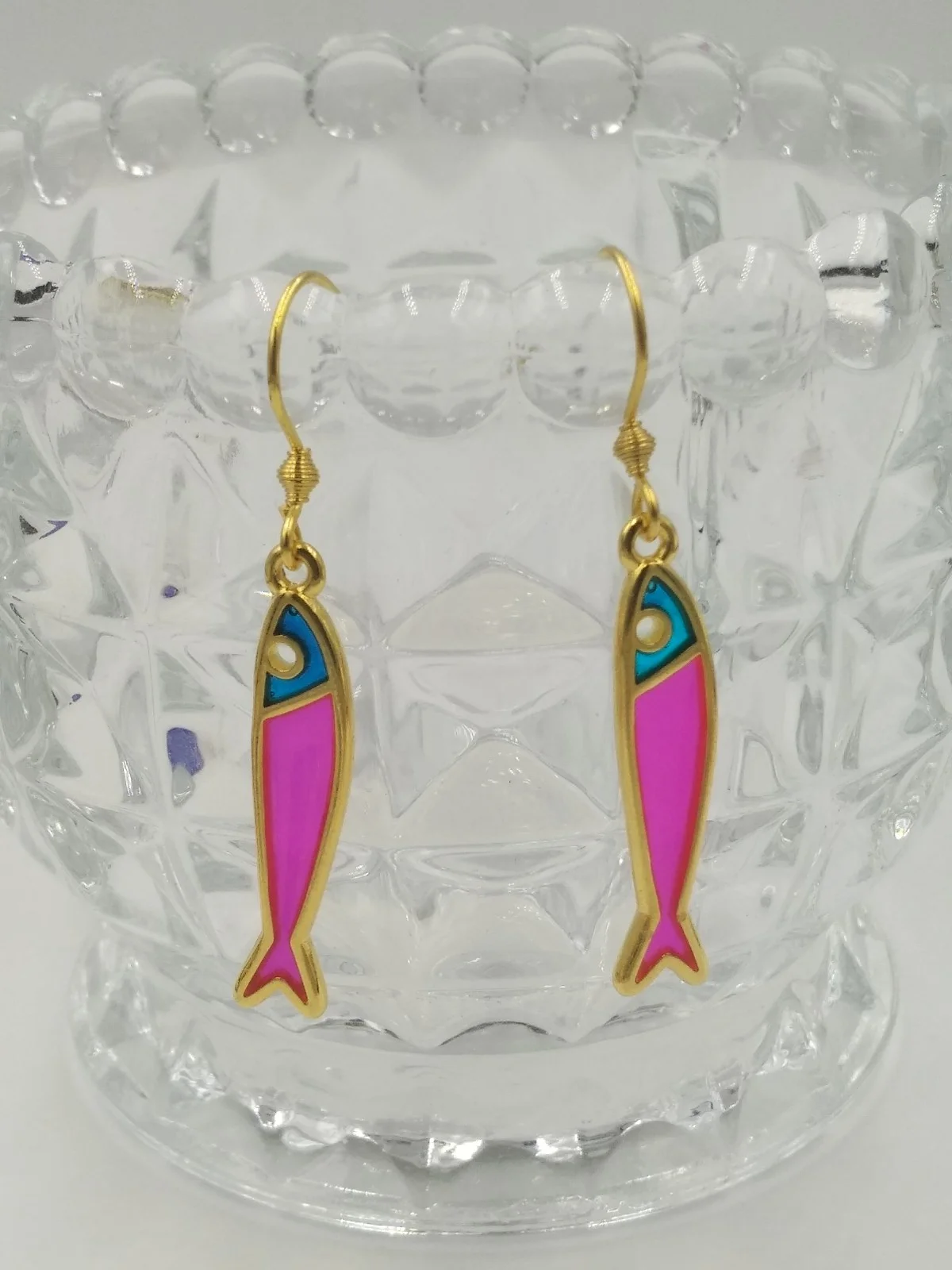 Earrings with Little Fish Stained Glass by Magis Handmade Jewels – view 2