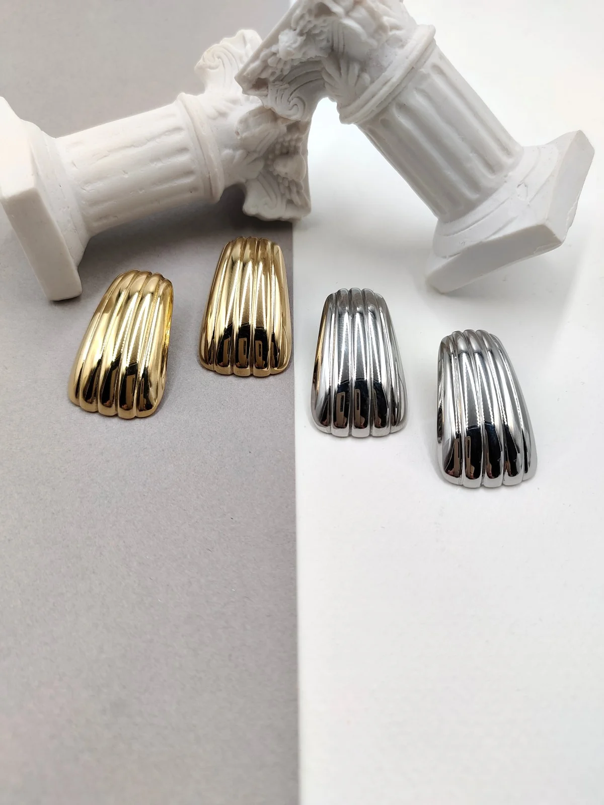 Stainless Steel Earrings with Stripes #701625