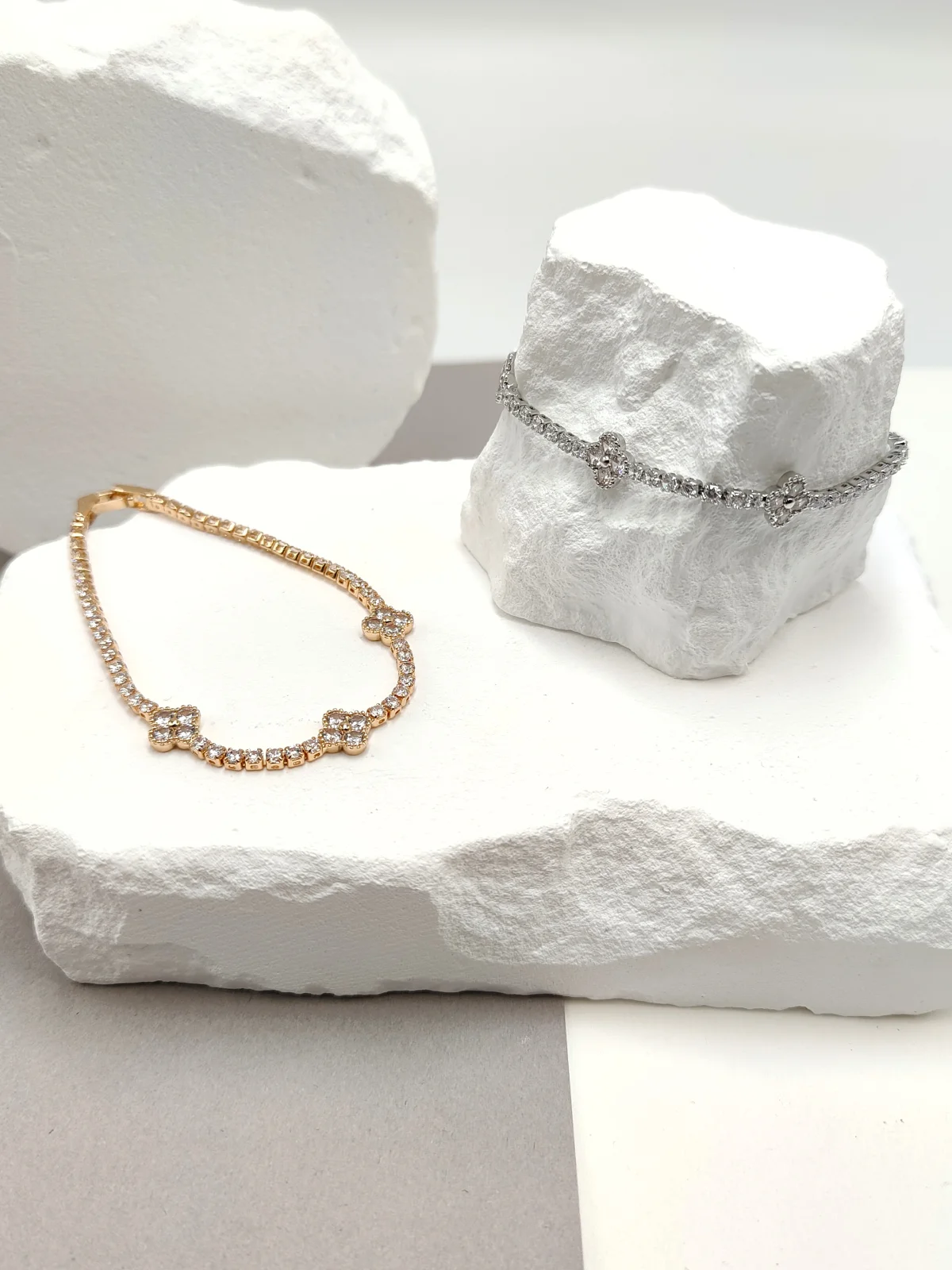 Gold-Plated Bracelet with Rhinestones by Magis Handmade Jewels – view 2