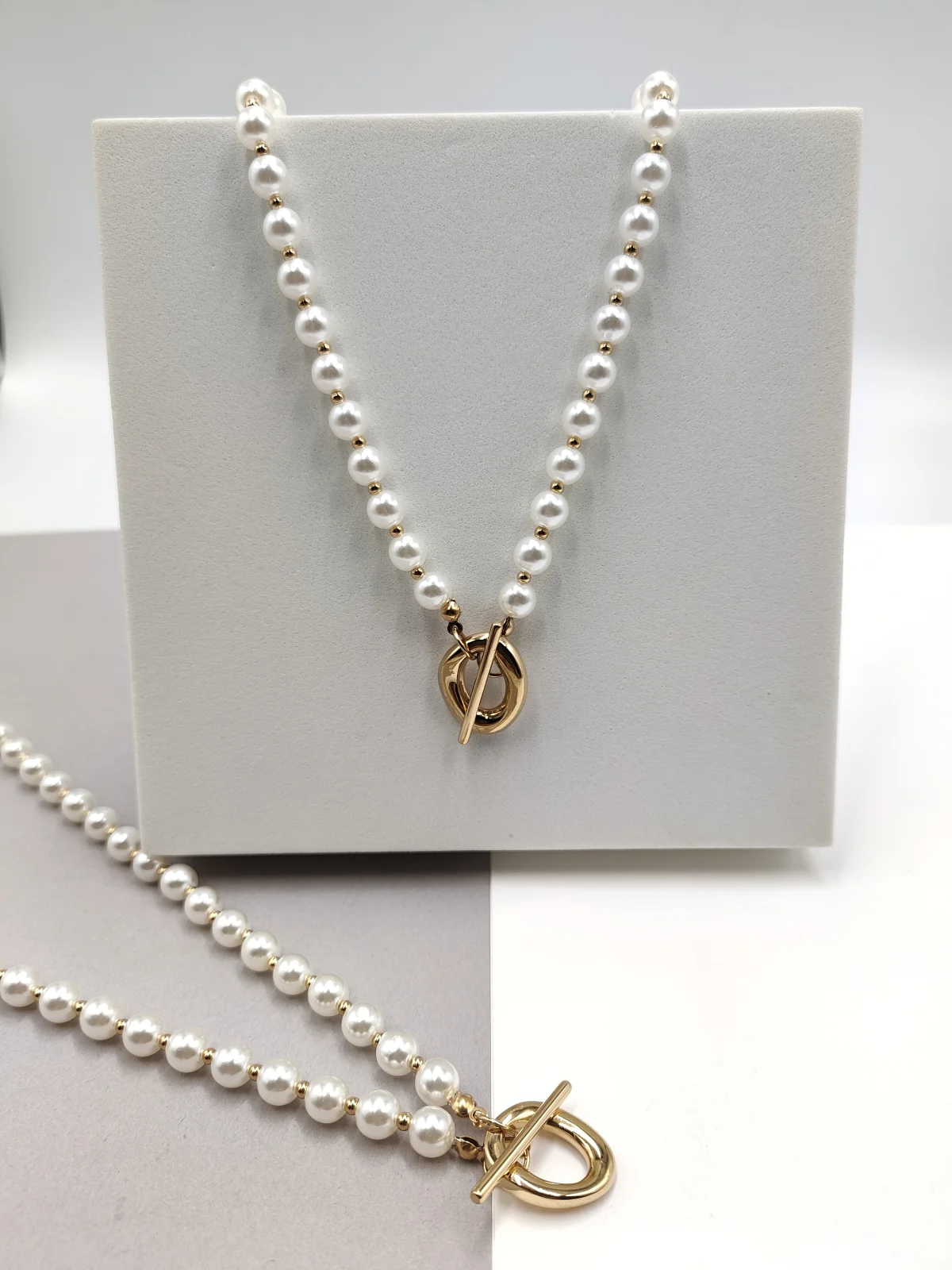 Stainless Steel Necklace with Pearls by Magis Handmade Jewels – view 2