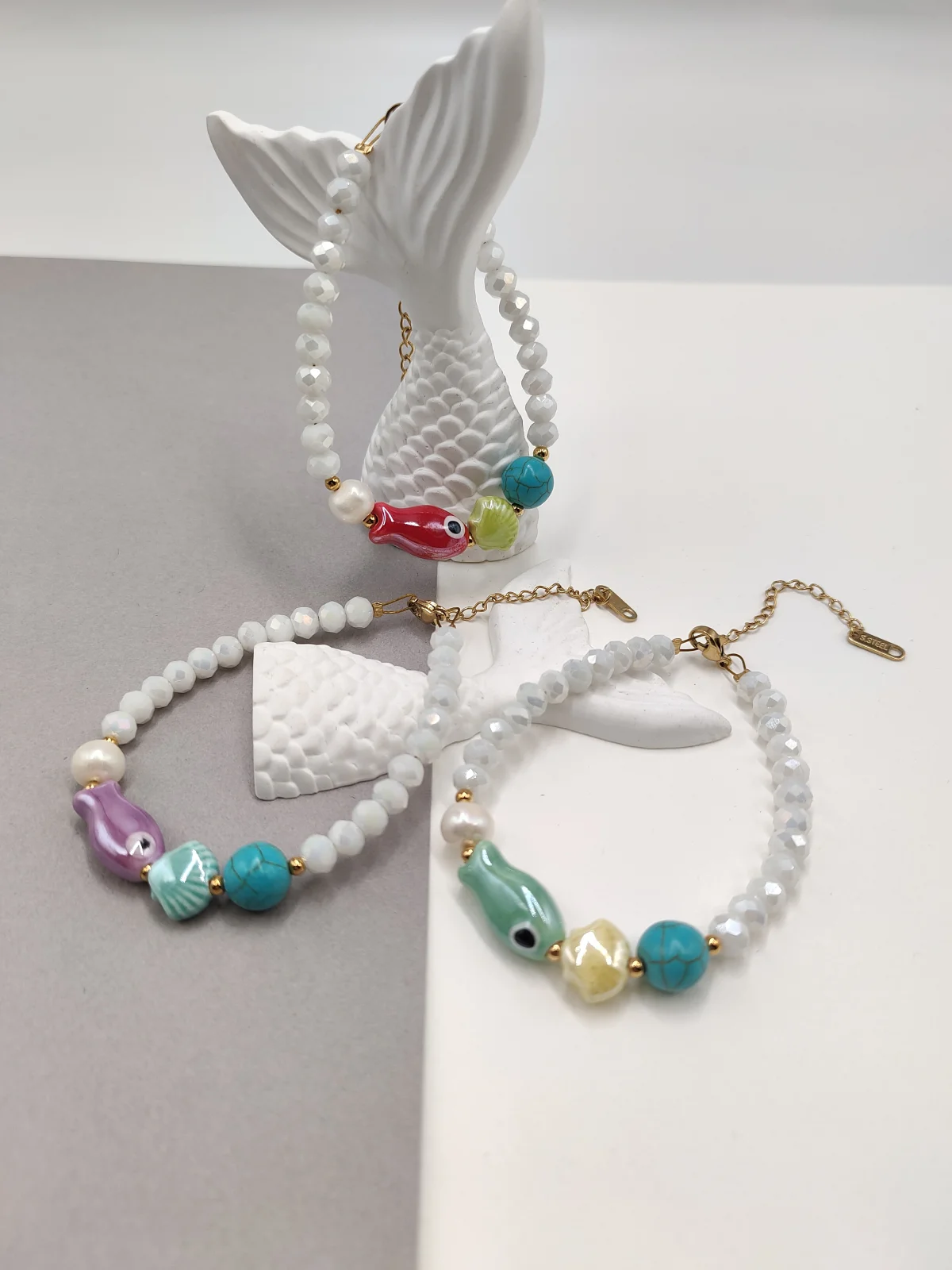Bracelet with Crystals and Ceramic Beads by Magis Handmade Jewels – view 3