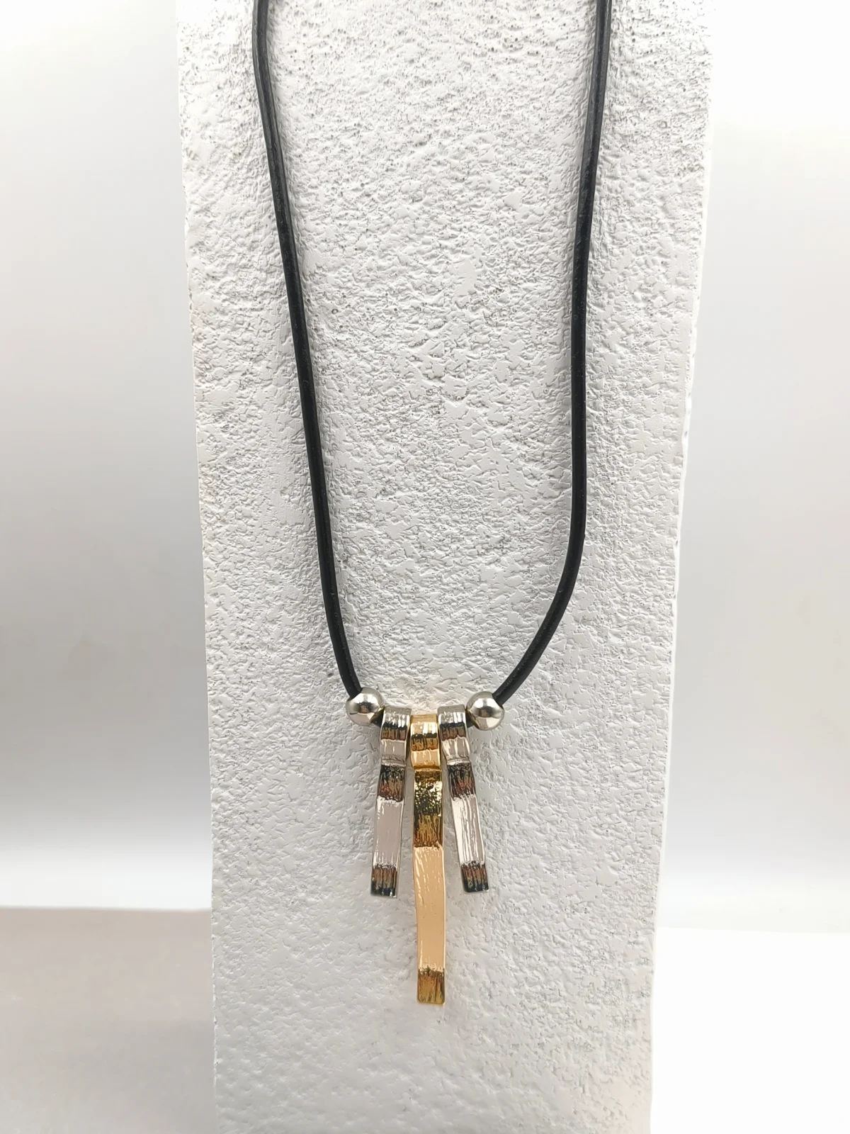 Necklace with Cord and Gold-Plated Two-Tone Details by Magis Handmade Jewels – view 3
