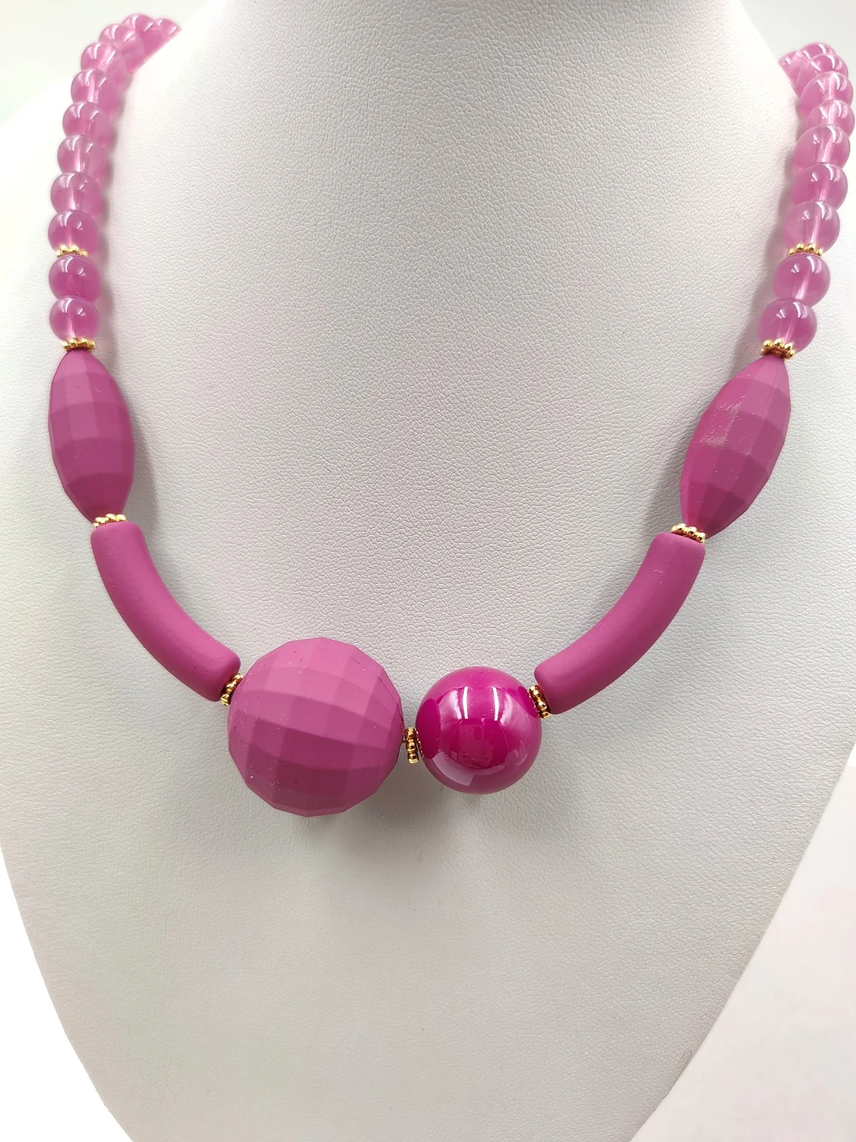 Necklace with Rubber Beads by Magis Handmade Jewels – view 3