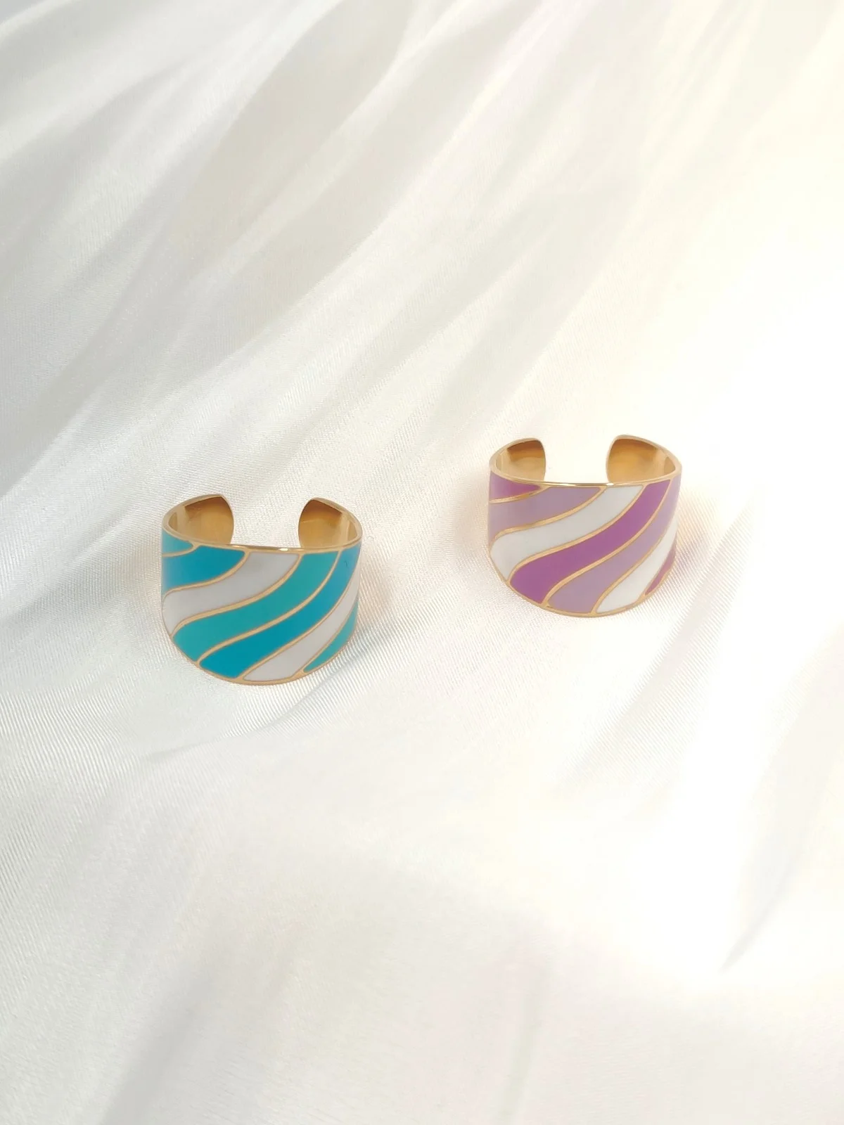 Stainless Steel Ring with Enamel by Magis Handmade Jewels – view 2