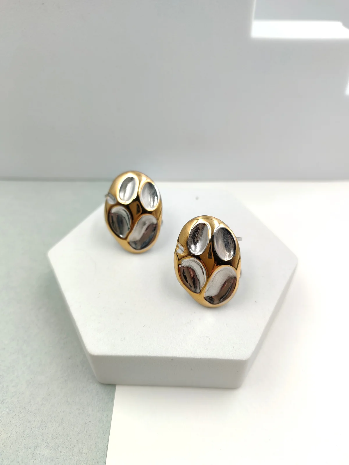 Stainless Steel Two-Tone Oval Ring by Magis Handmade Jewels – view 3