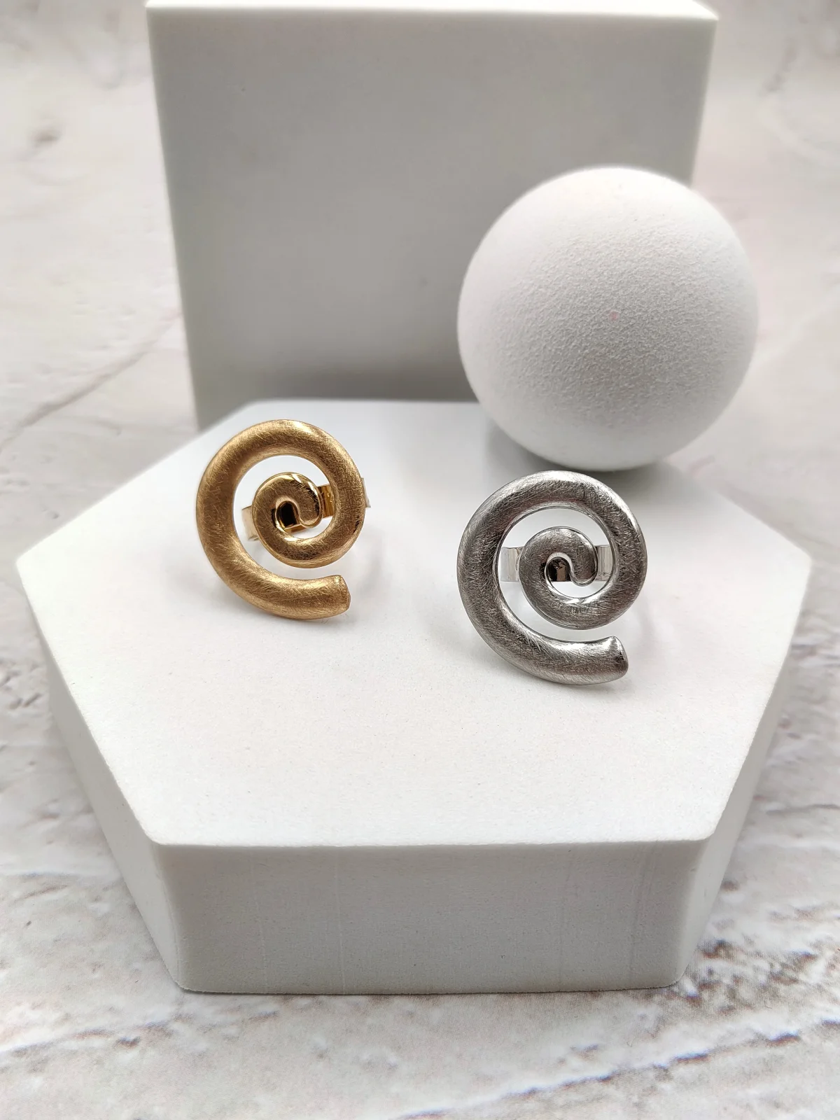 Stainless Steel Ring with Spiral by Magis Handmade Jewels – view 2