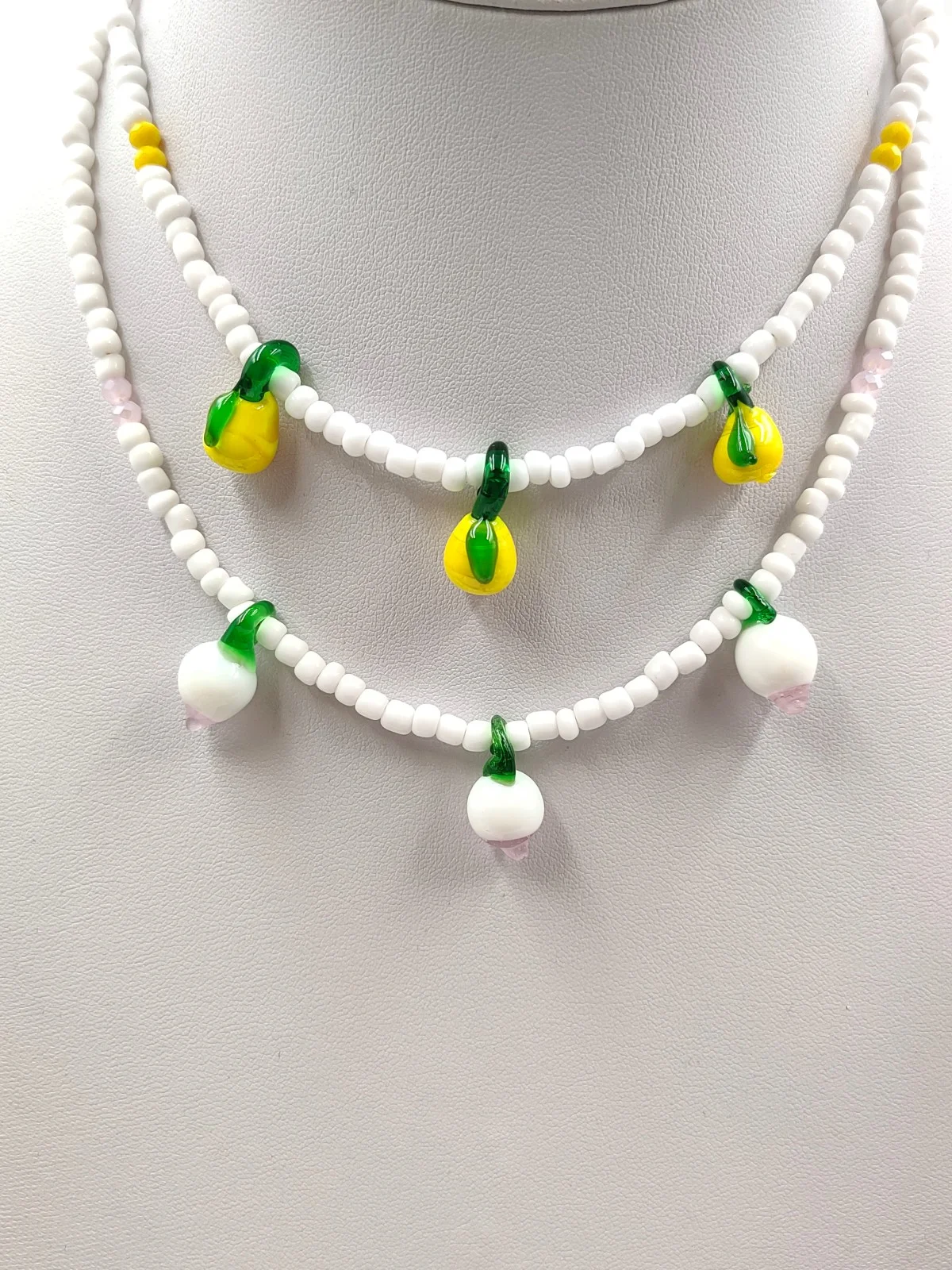 Necklace with Beads and Murano-Glass Fruit by Magis Handmade Jewels – view 3