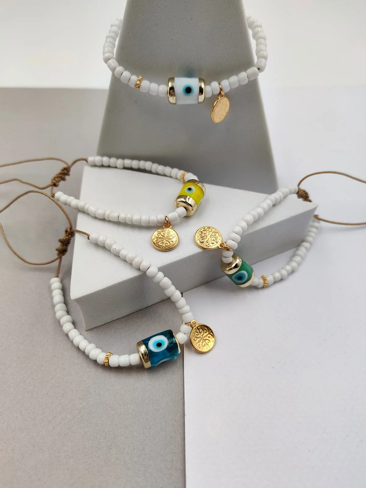 Bracelet with Beads, Glass Evil Eye and Gold-Plated Details by Magis Handmade Jewels – view 2