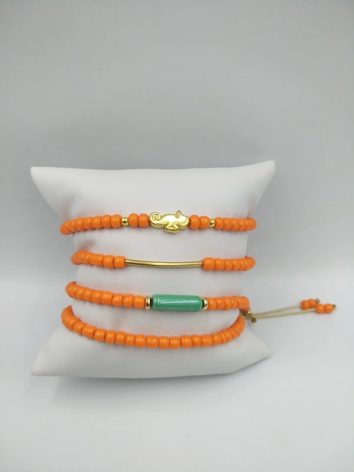 Bracelet with Beads and Gold-Plated Details by Magis Handmade Jewels – view 2