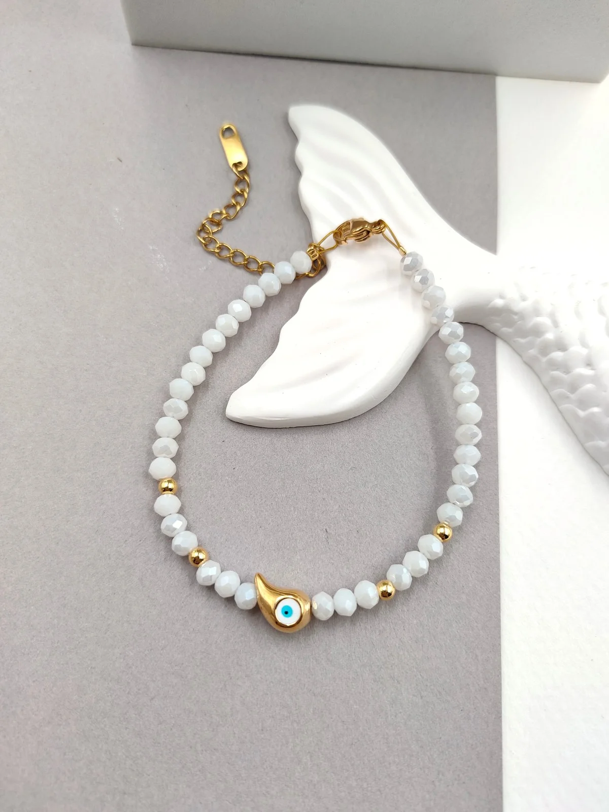 Bracelet with Faceted Crystals and Gold-Plated Drop by Magis Handmade Jewels – view 2