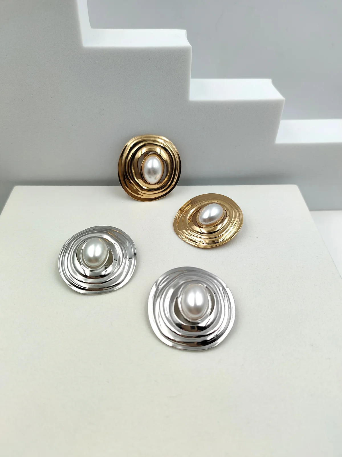 Stainless Steel Round Earrings with Pearls and Clip-On by Magis Handmade Jewels – view 2