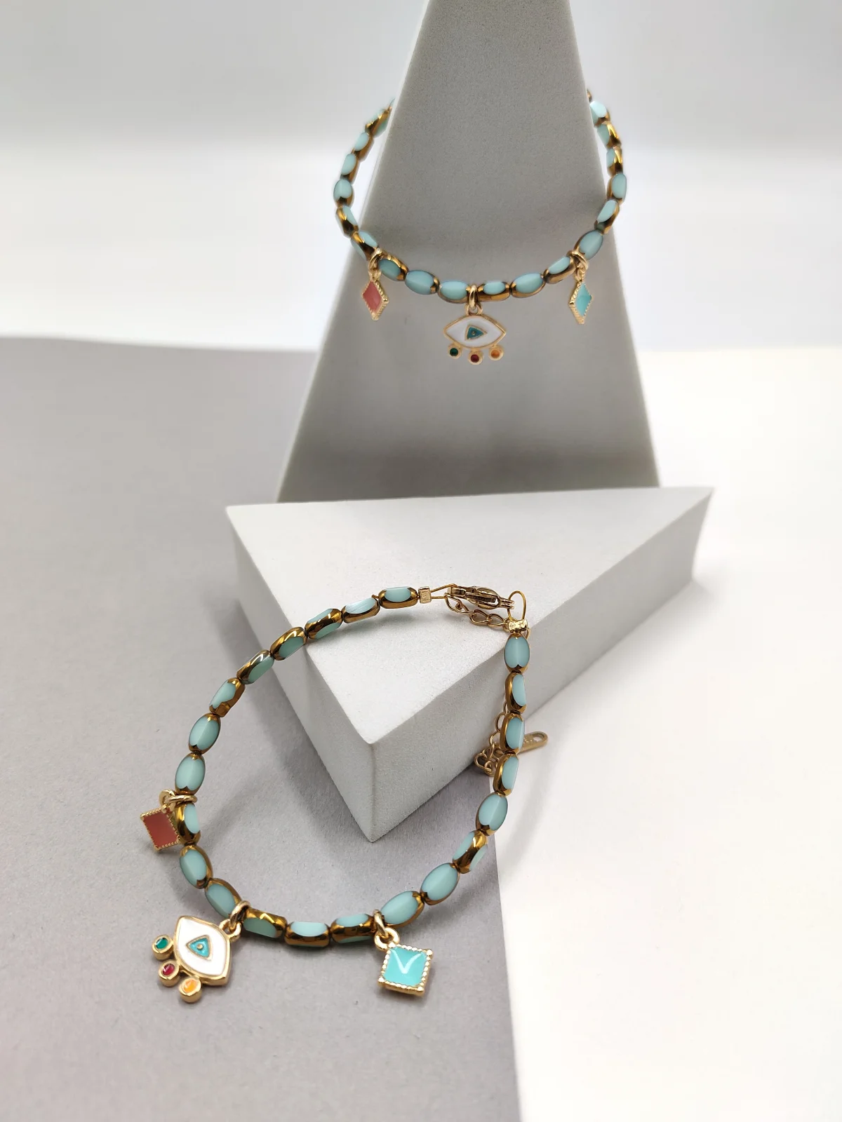 Bracelet with Glass Beads and Gold-Plated Enamel Details #752675