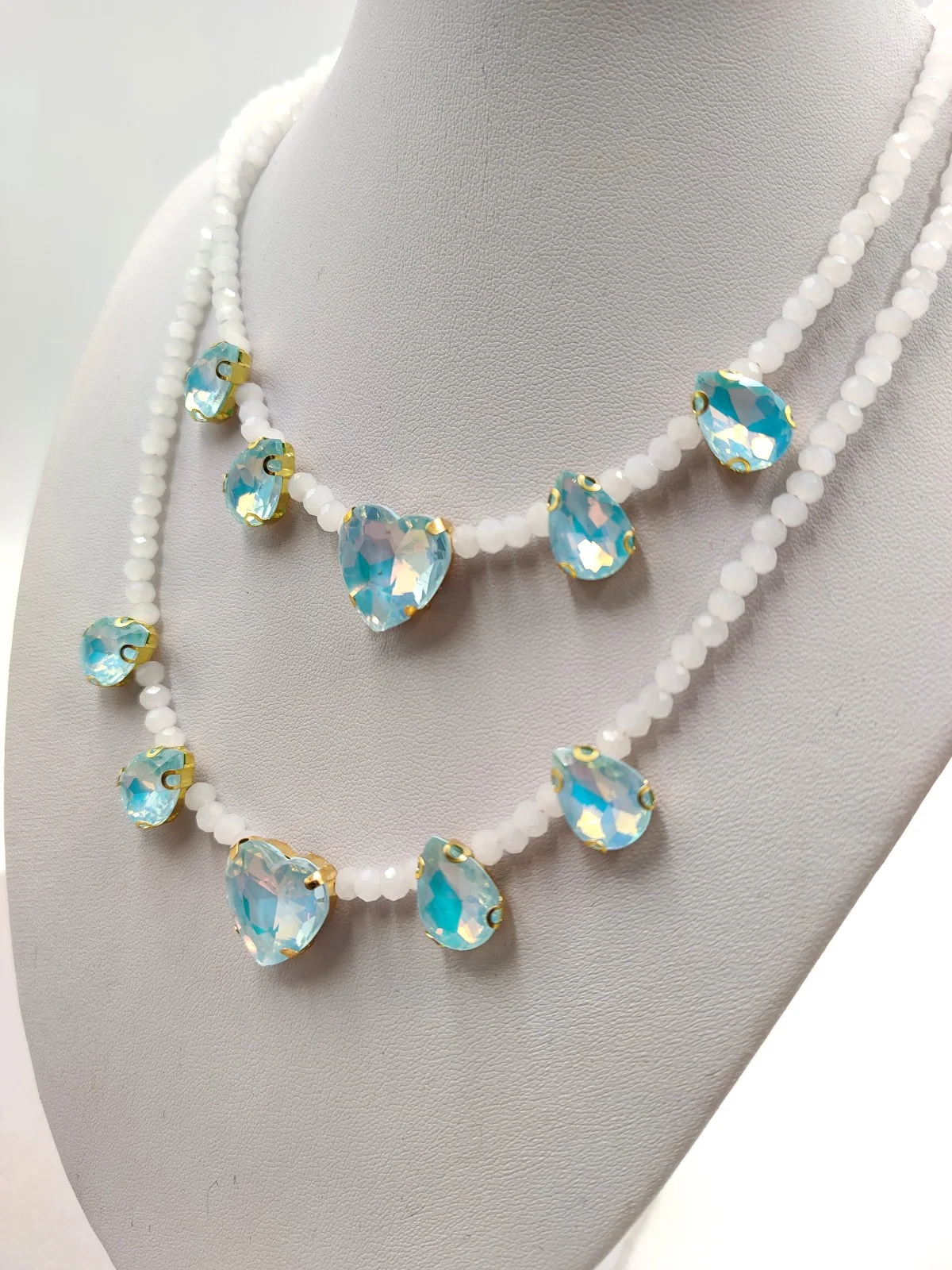 Necklace with Faceted Crystals and Acrylic Beads #891829