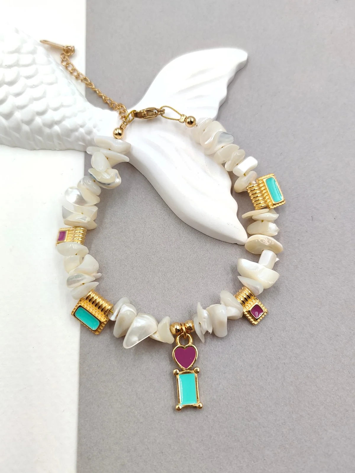 Bracelet with Mother-of-Pearl and Gold-Plated Enamel Details by Magis Handmade Jewels – view 3
