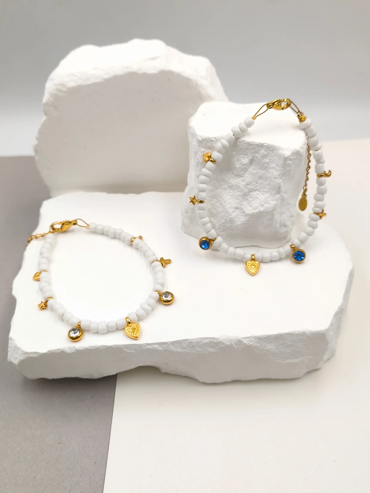 Bracelet with Glass Beads and Gold-Plated Details #723334