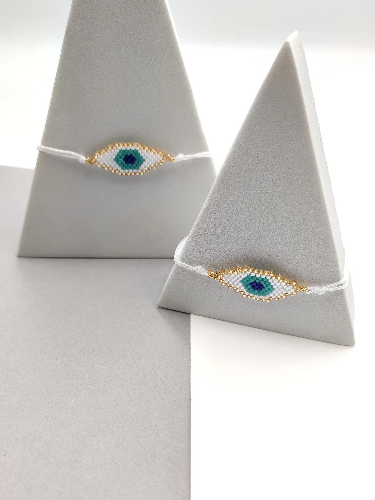 Bracelet with Miyuki Beads and Evil Eye by Magis Handmade Jewels – view 3