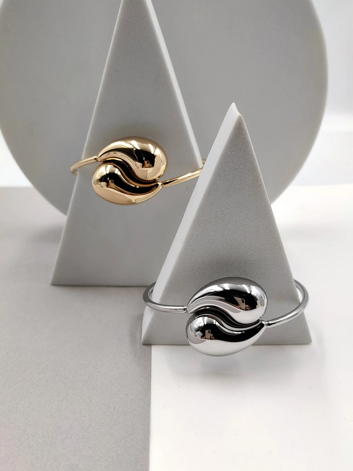 Stainless Steel Bracelet with Drops by Magis Handmade Jewels – view 3