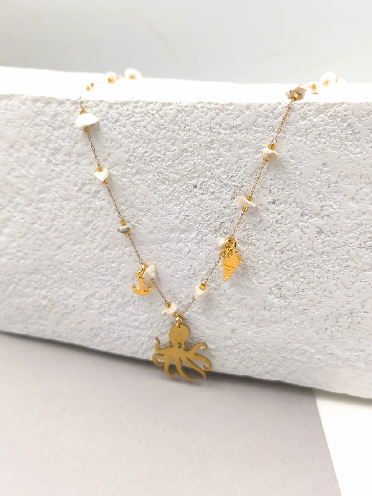Stainless Steel Necklace with Howlite and Gold-Plated Details by Magis Handmade Jewels – view 2
