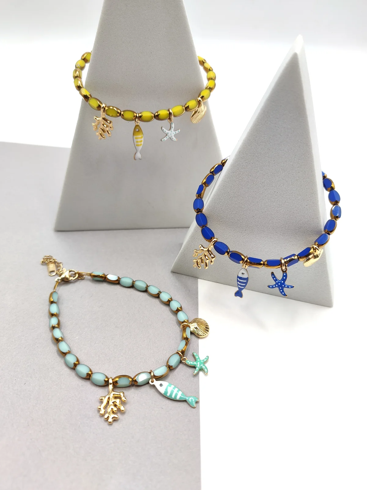 Bracelet with Glass Beads and Gold-Plated Enamel Details #752677
